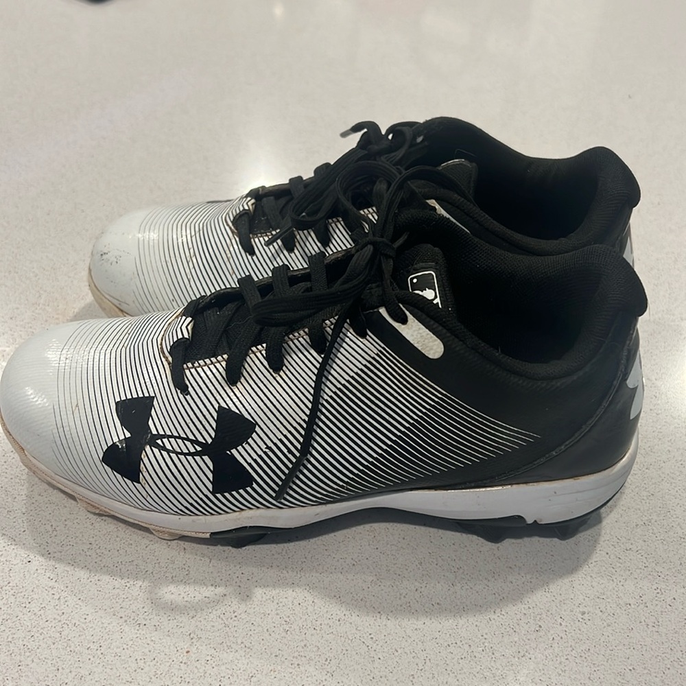 Under Armour baseball cleats